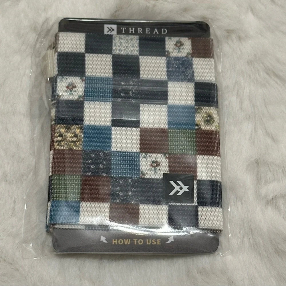 Thread Elastic Wallet - Rustic Checkerboard - Picture 1 of 2